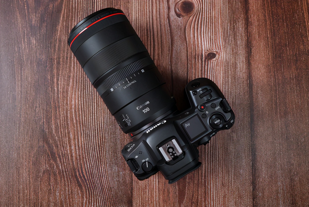 佳能最值得买的三个镜头,佳能全画幅无反推荐