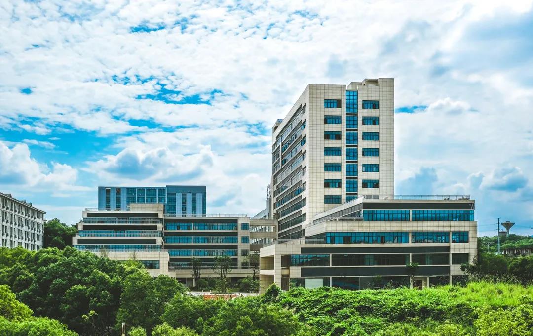 中部六省十强大学,郑州科技学院全国排名