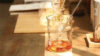 代购的大牌香水,去死皮沐浴露香味持久