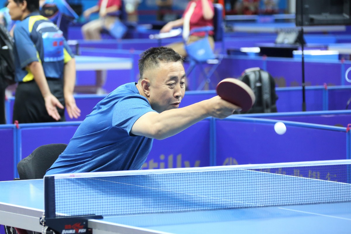 北京轮椅乒乓球“60后”老将高延明赢得全国残运会“全满贯”