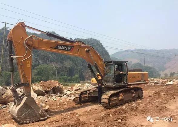 新手开挖掘机要注意什么,学习挖掘机窍门
