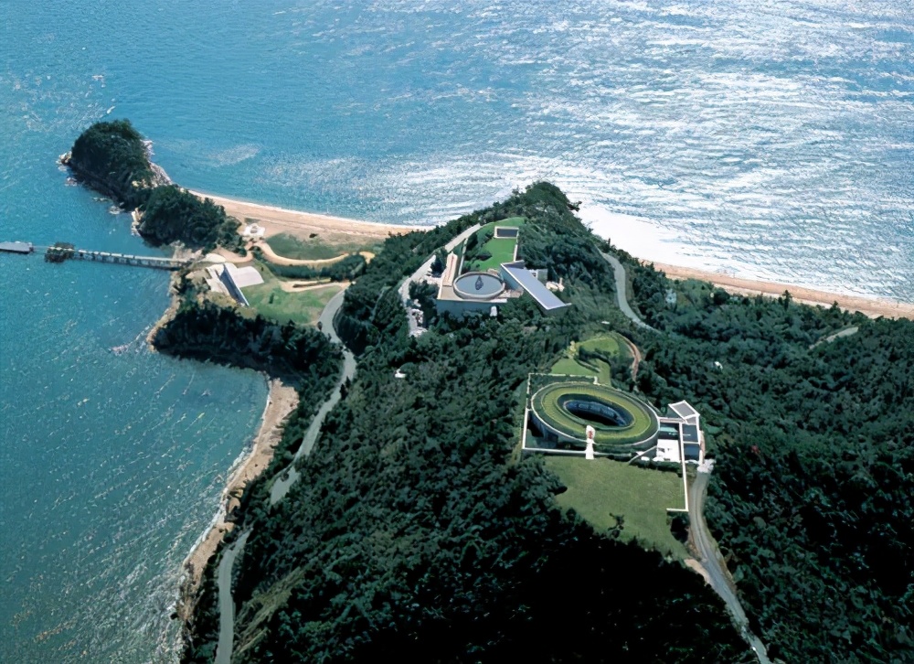 普利兹克奖安藤忠雄,安藤忠雄事迹对我们的启发