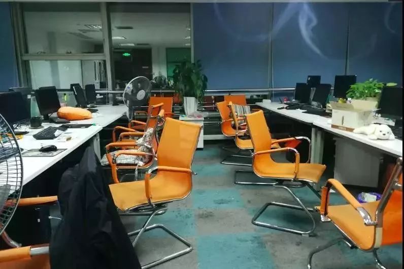 曾经的一哥现状,曾经的一哥如今怎么样了