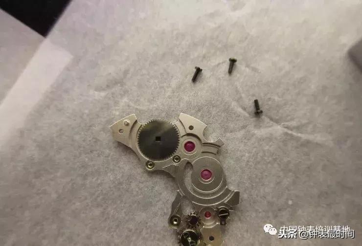 欧米茄机芯图片及价格,欧米茄8500机芯运行视频