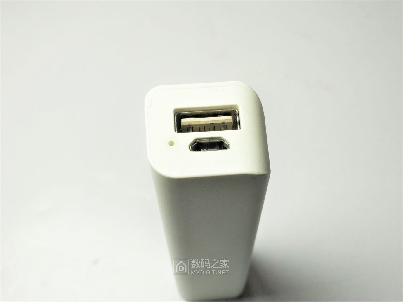 香水充电宝性能改进升级，扩展输出电流/改善散热，稳定输出5V2A