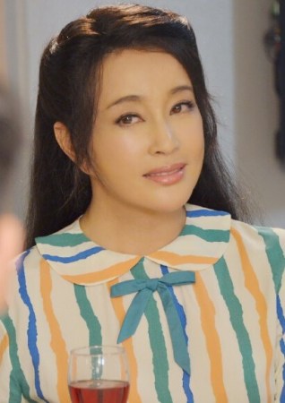 8段情史经历4次婚姻,刘晓庆的四段婚姻经历