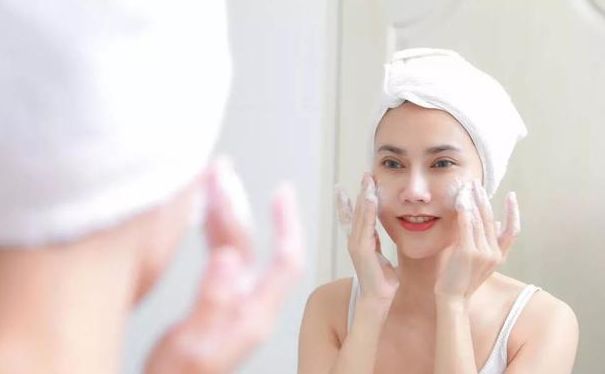 洗面奶伤害排行,很伤皮肤的洗面奶