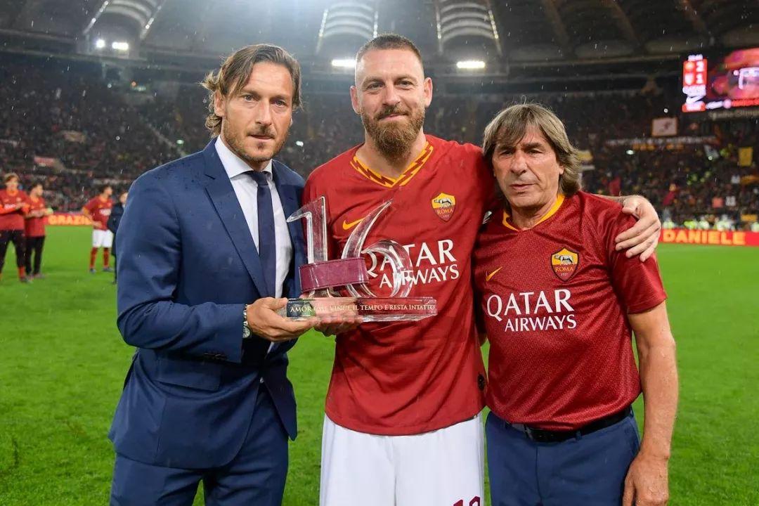 再见2020!世界足坛十大告别:圣卡西小马哥归隐,陈涛挂靴