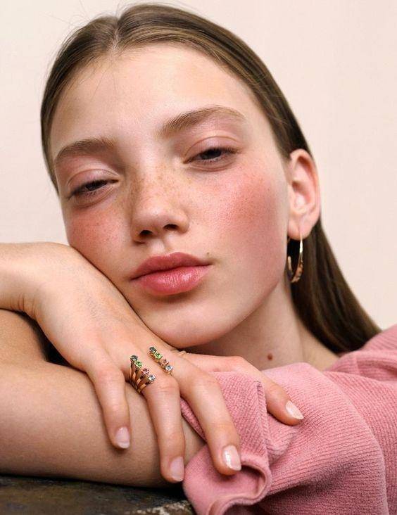 不畏秋老虎，通过保湿就能复活你的小脸蛋