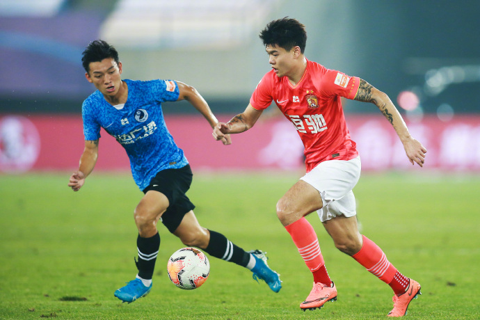 大连恒大之战析疑:为何恒大散步70分钟?大连人20分钟崩盘?