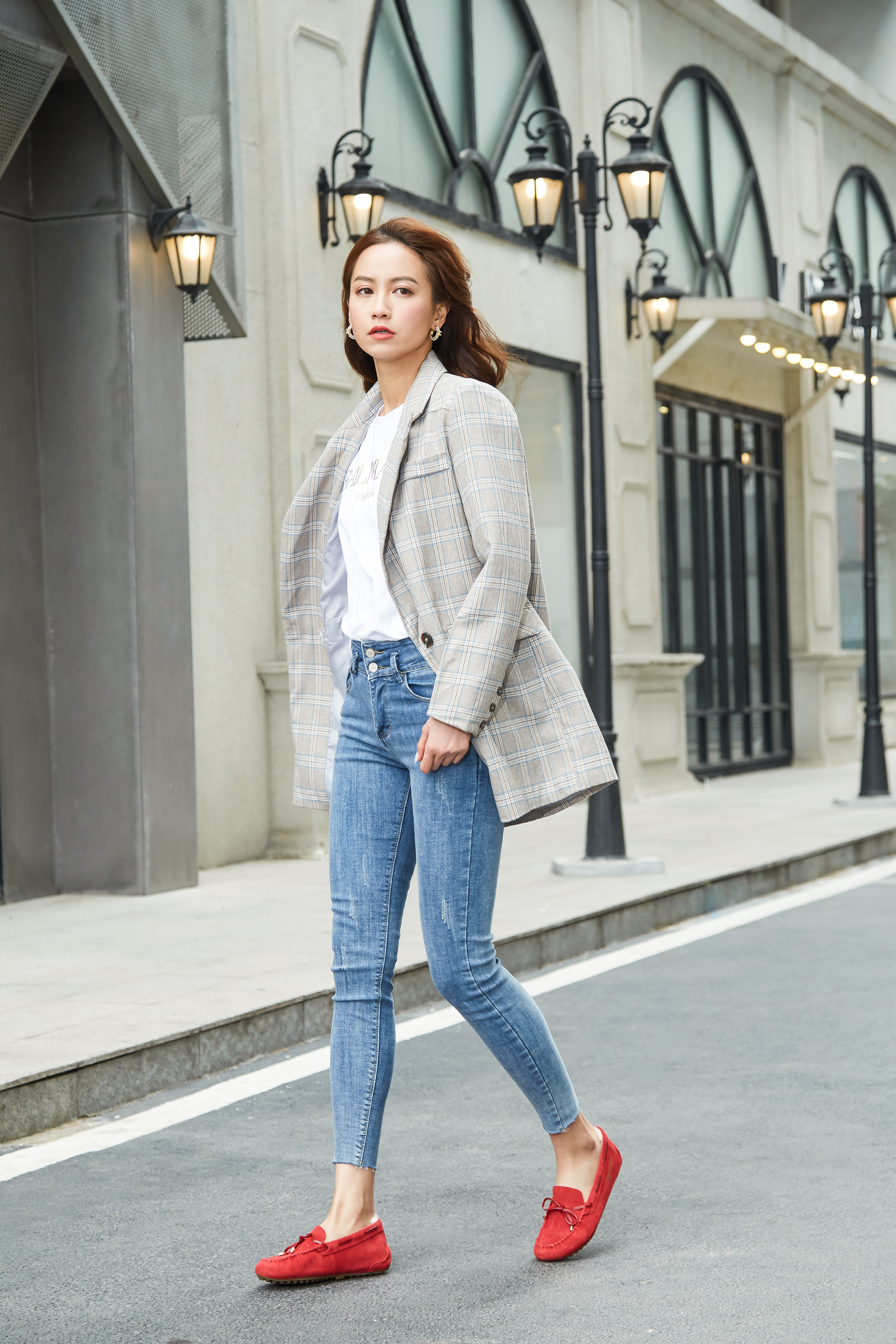 快手山炮,山炮豆豆鞋