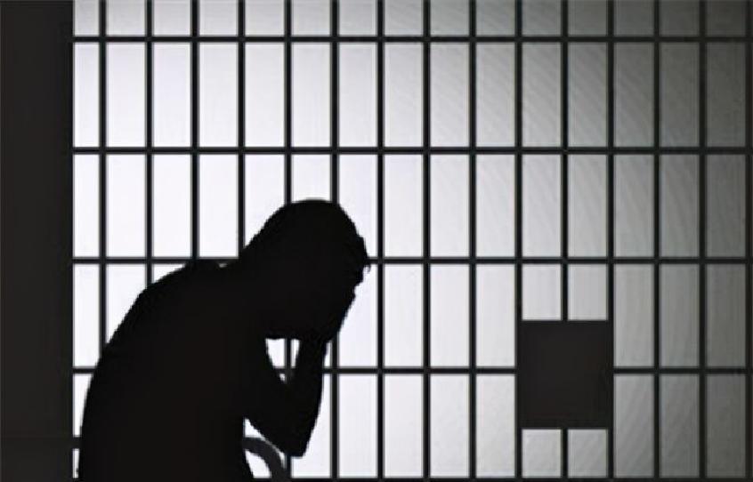 1959年的军事机密失窃案：军官弄丢绝密文件，7000警民淘干1条河