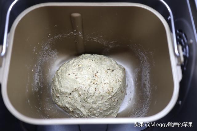 面包机制作欧包的技巧,面包机做欧包做法教程