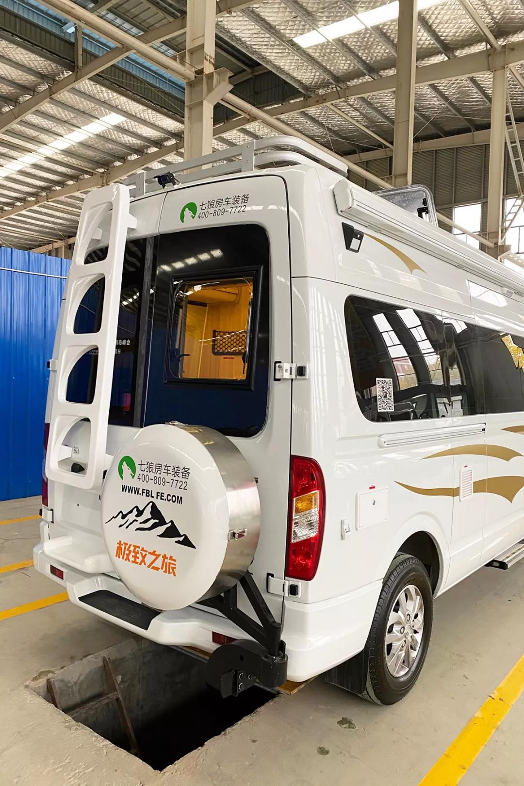 最新款大通v80b型房车,大通原厂2018款rv80b型短轴房车