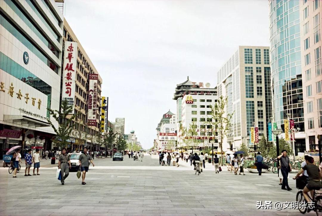 如斯岁月,如斯岁月一路芳华的意思