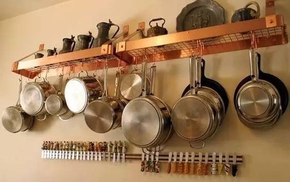 家庭实用锅具收纳方法视频,厨房大锅具收纳技巧