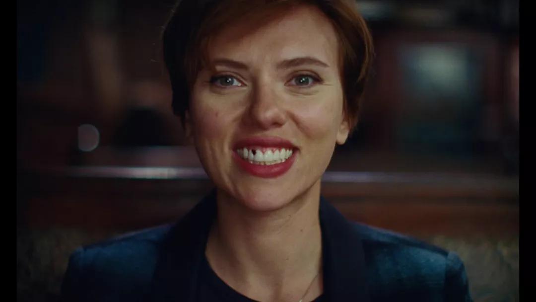 “寡姐”奉献了最好的演出，但它更有可能奥斯卡称帝。