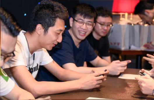 实况足球盛典狂欢每日登录,实况足球嘉年华活动多久结束