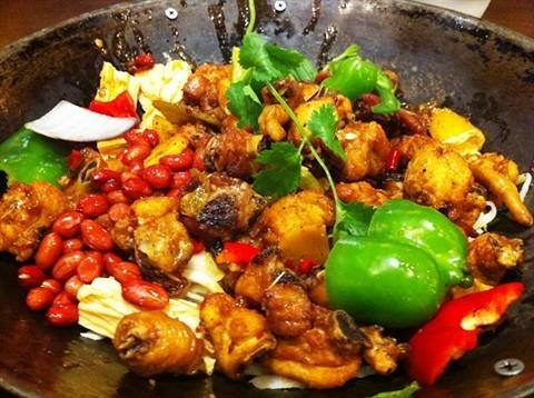 苗家干锅鸡正宗做法,苗家干锅鸡绝密配方