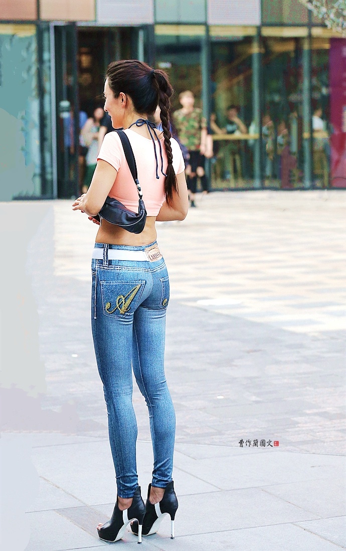 美女街拍尖头平底鞋,街拍夏季鱼嘴鞋