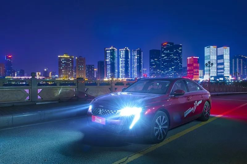 撩燃大长沙～我把新一代508L开进了时尚娱乐之都最火的网红地！