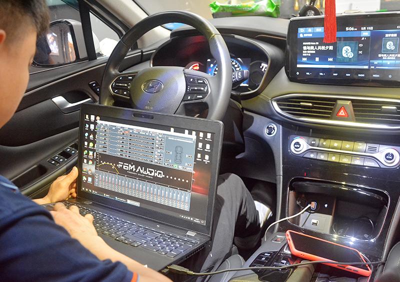 全新胜达音响改装,现代胜达改装旋转高音