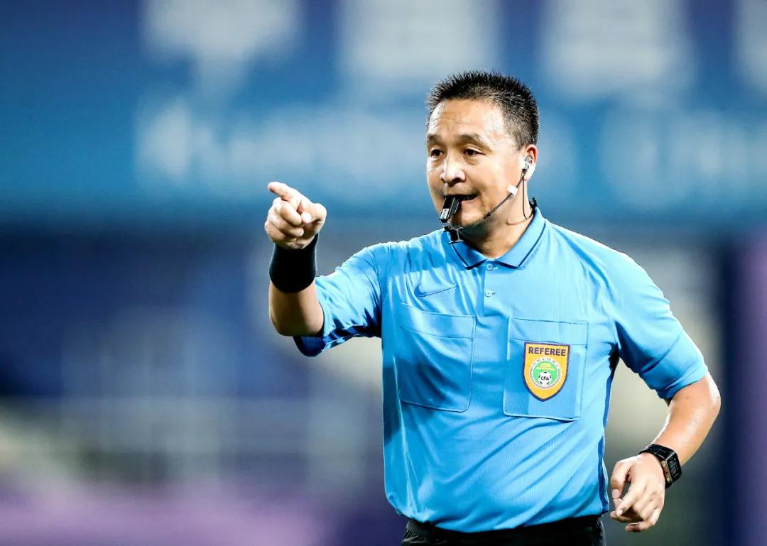 大力支持中国足协工作，长春市足协开展裁判公益培训活动