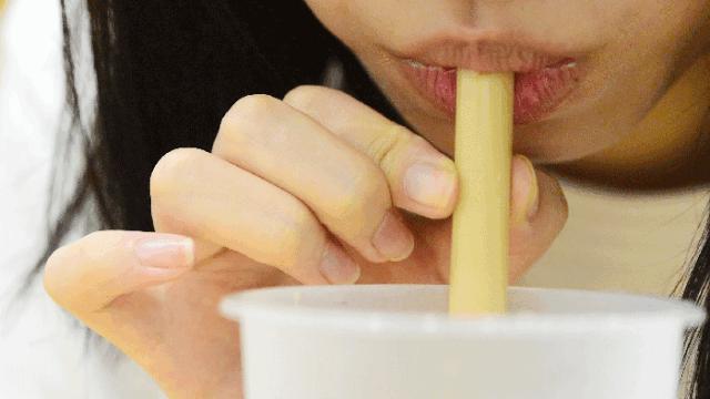 只卖3杯奶茶,只卖100多杯的奶茶