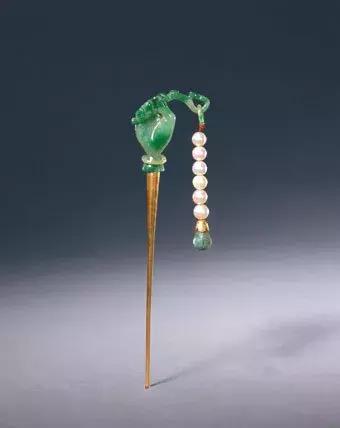 故宫里的极品天价翡翠,故宫十大稀少翡翠