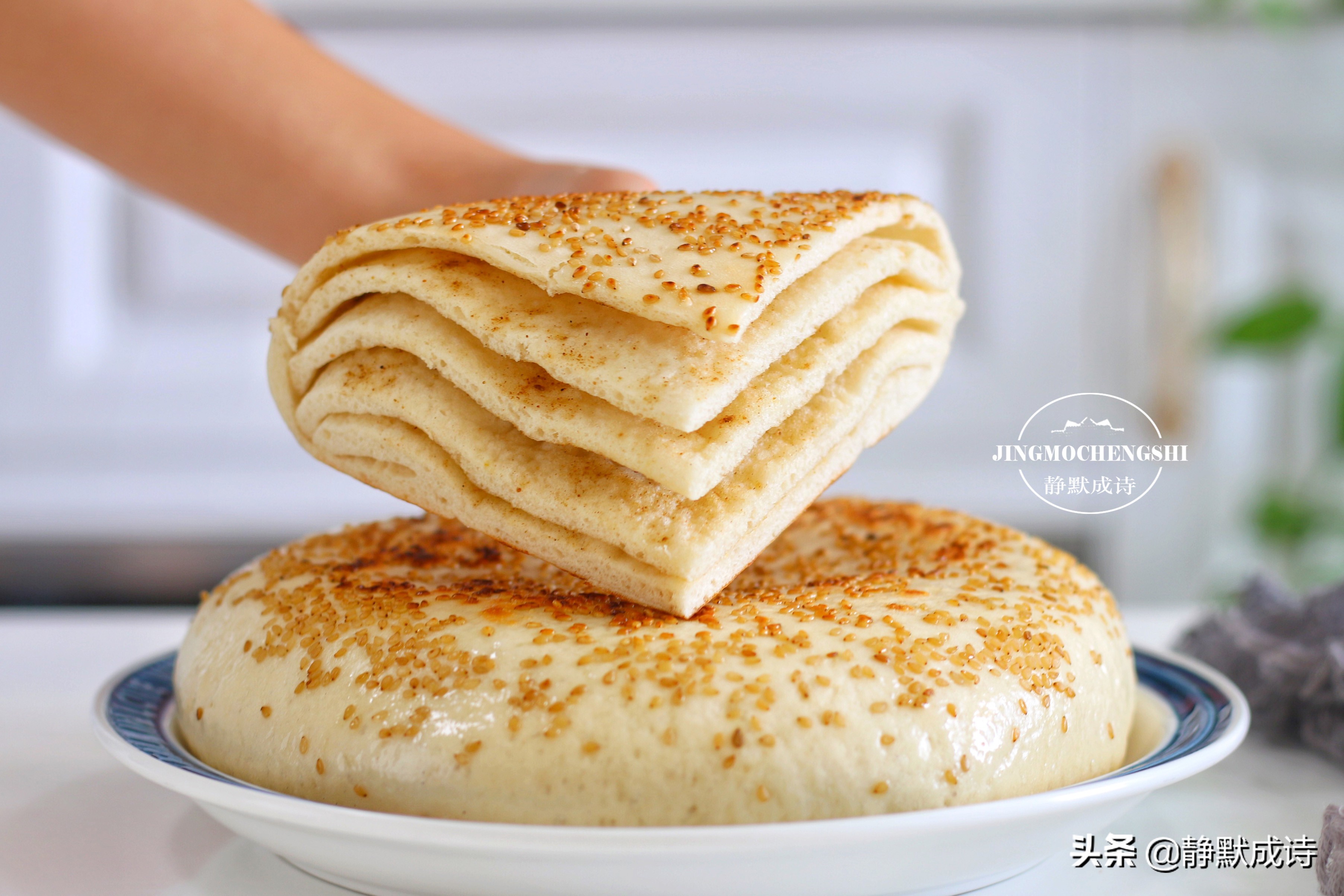 学做千层饼的家常做法,自从学会这千层饼我家两天做一锅