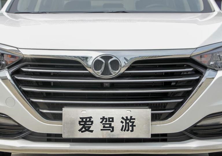 新手买车选什么车型,新手买车买什么二手车好