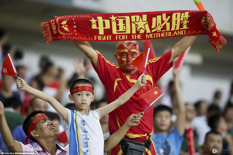 中国足球何来黄金一代,足球蹭热度