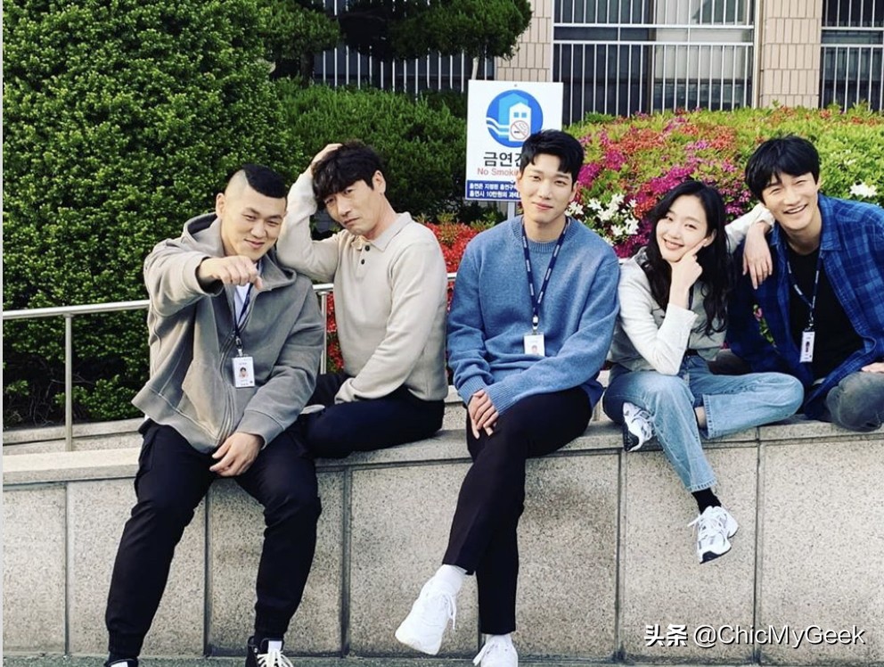 李敏镐发ins金高银配文,李敏镐金高银结婚了吗