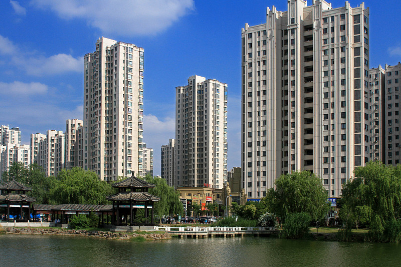 离职售楼小姐透露5个忠告,售楼员买房技巧