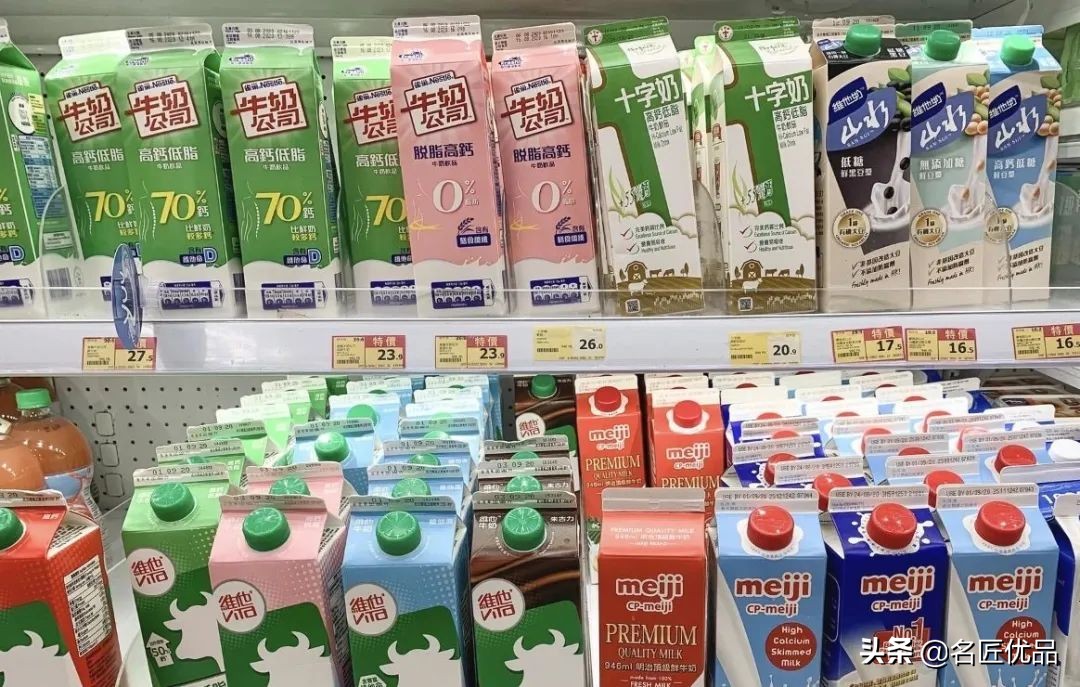 奇怪冷知识！你每擦一次口红，就是在亲吻上万只昆虫的尸体