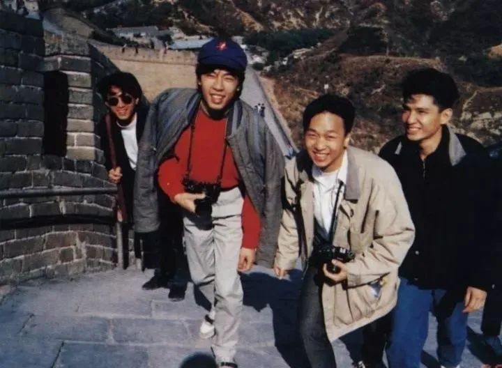 40年前的照片满满的回忆,致青春致回忆三十年前的老照片