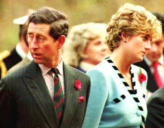 查尔斯王子和卡米拉王冠,英国查尔斯王子感染新冠确诊日期