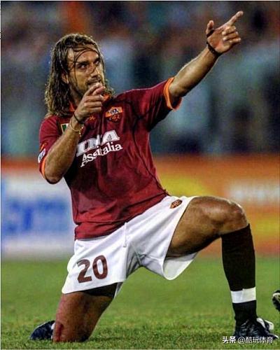 c罗进球标志性庆祝动作,拉什福德进球标志性庆祝动作