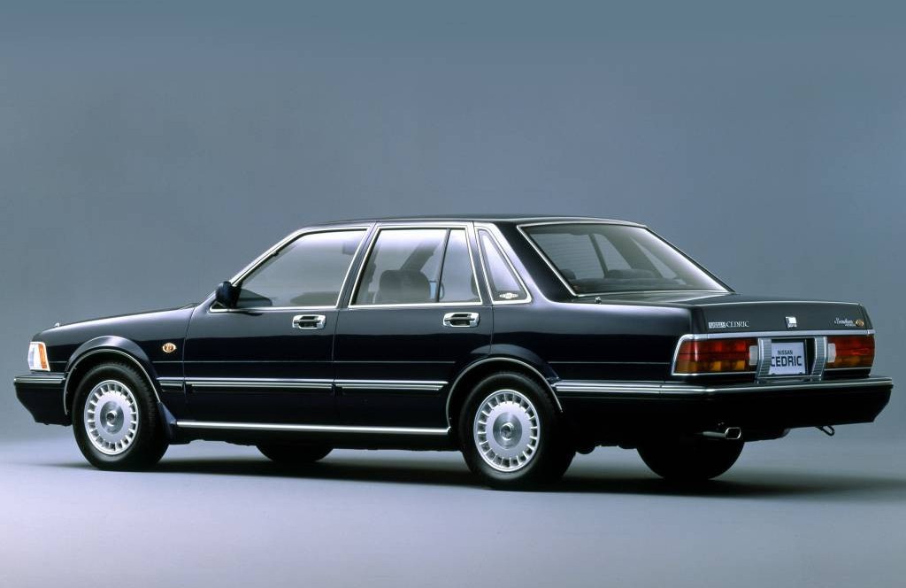 开了十二年的日产公爵还值多少钱,日产公爵王经典老车