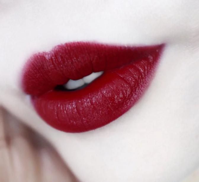 ysl唇釉617610,圣罗兰水光唇釉617和613