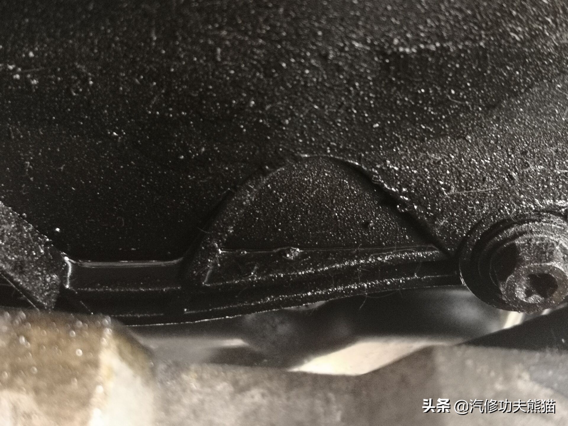 昊锐ea888二代换正时链条,昊锐ea888漏机油的地方是哪些