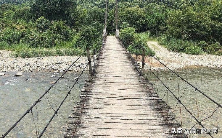 283名驴友遇山洪致4人死亡,283名驴友突遇山洪4人死亡