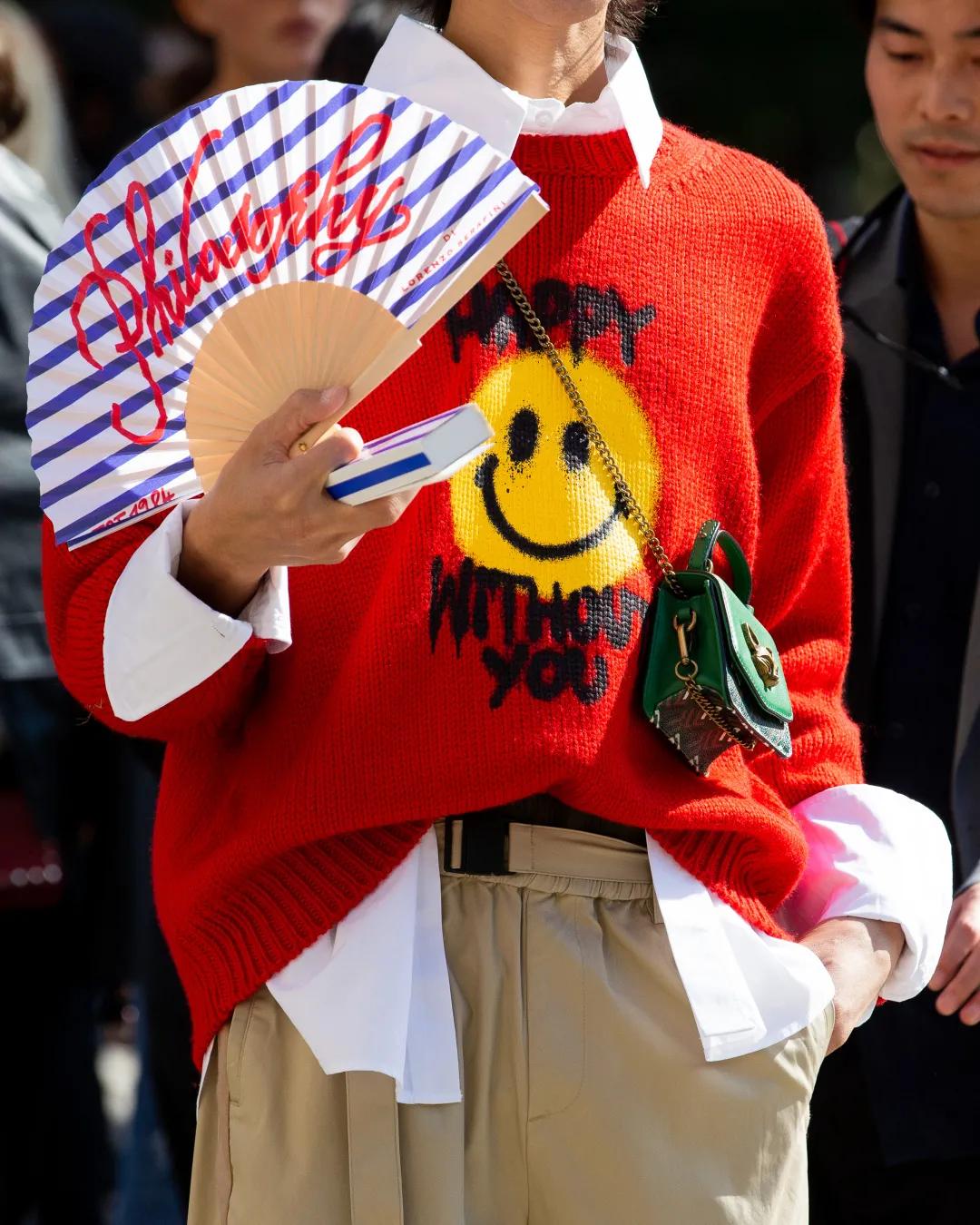 针织衫今年流行什么颜色什么款,今年针织衫