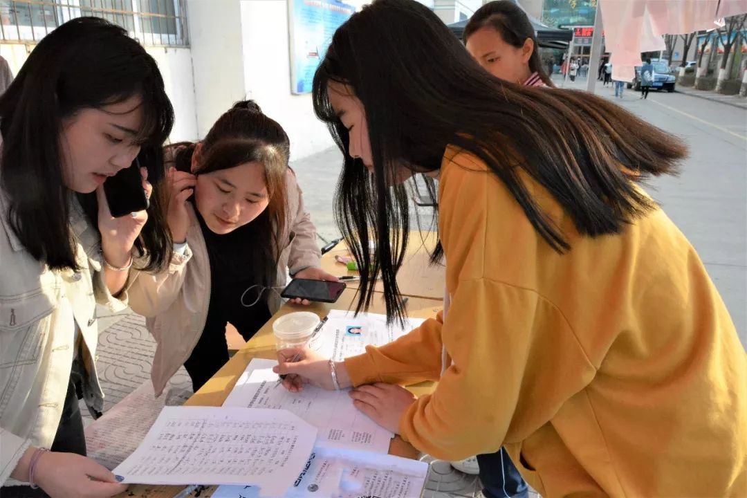 高考落榜征集志愿都没过怎么办,高考征集志愿补录怎么操作