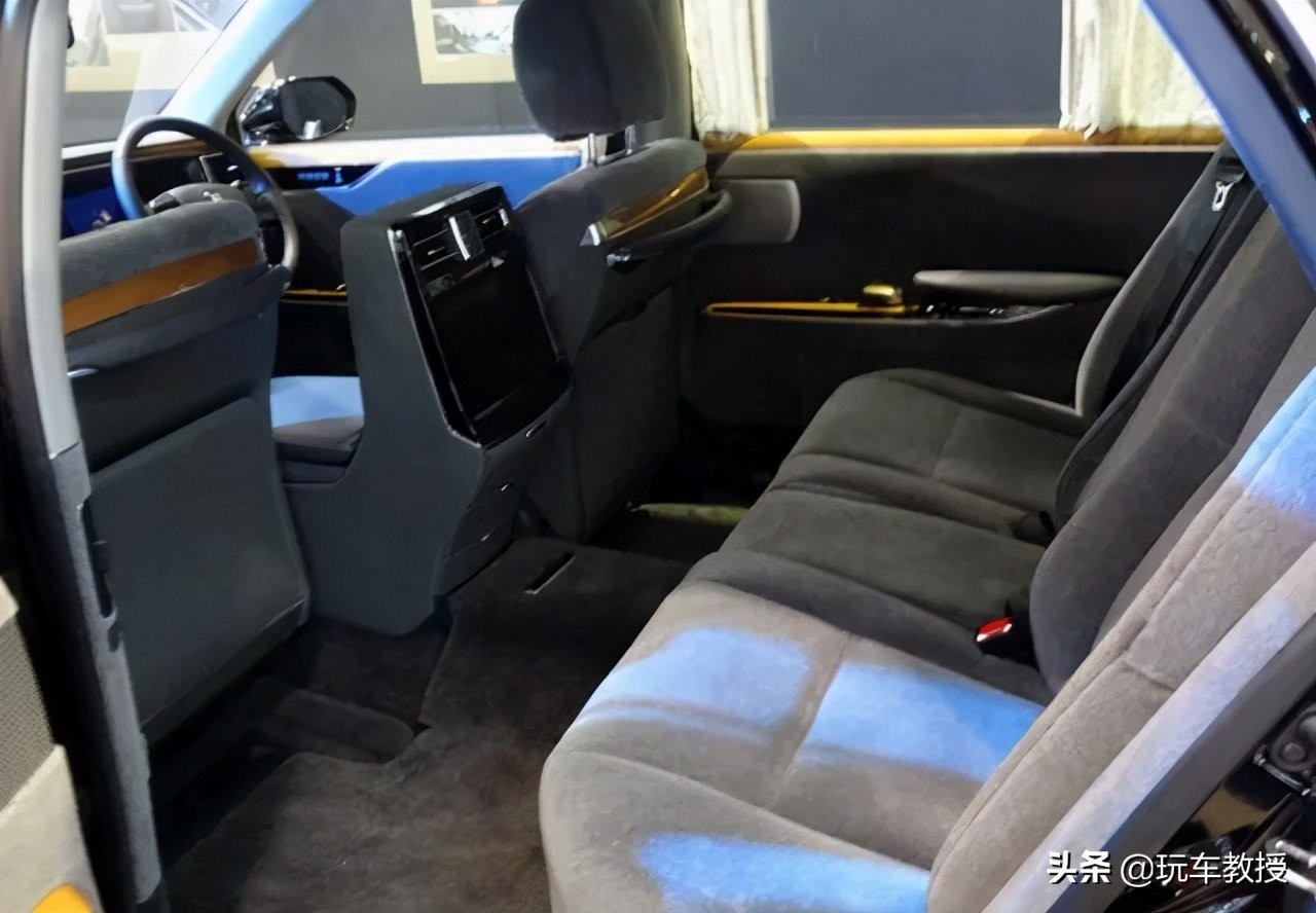 金凤凰标志,金凤凰车标多少钱