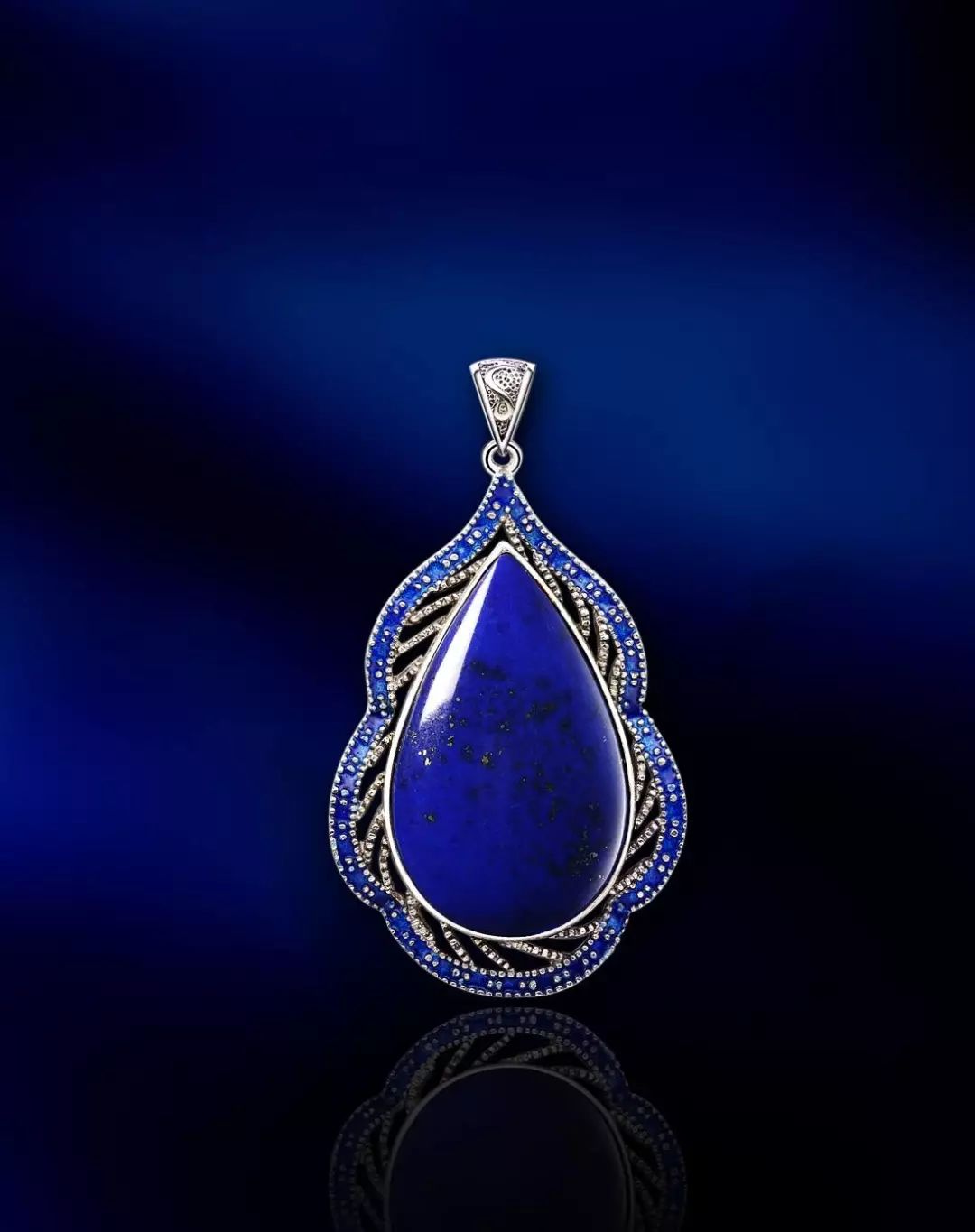 青金石猫腻,青金石造假对人体有害么