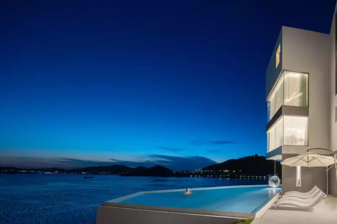 丽江270度白房子湖景度假民宿 (270度白房子湖景度假民宿)