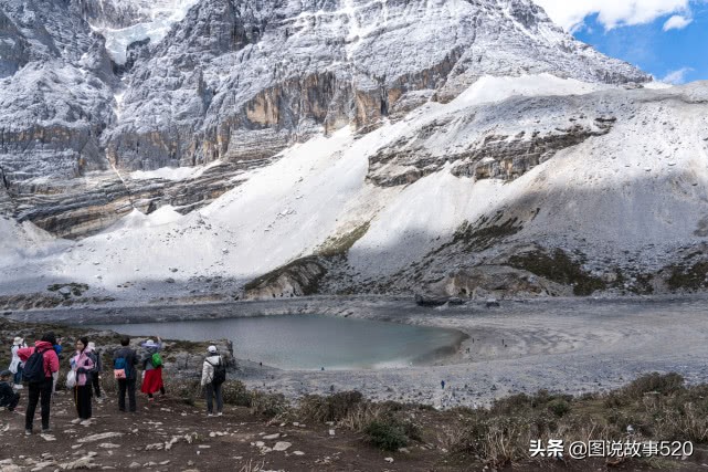 4500米稻城亚丁徒步多少小时,稻城亚丁四千多米海拔爬山四小时