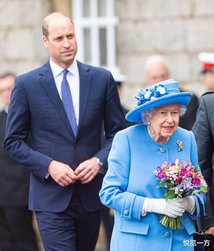 伊丽莎白二世访加拿大,伊丽莎白二世两度访港