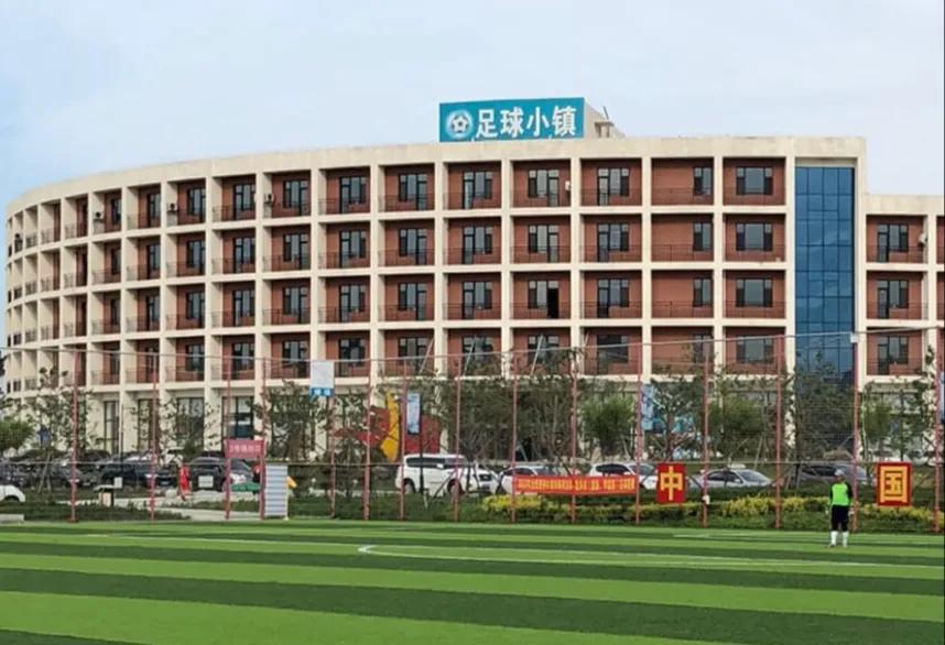 “龙井海兰江”杯邀请赛今天开赛——延边大学首战广州恒大，延边海兰江首战广州富力